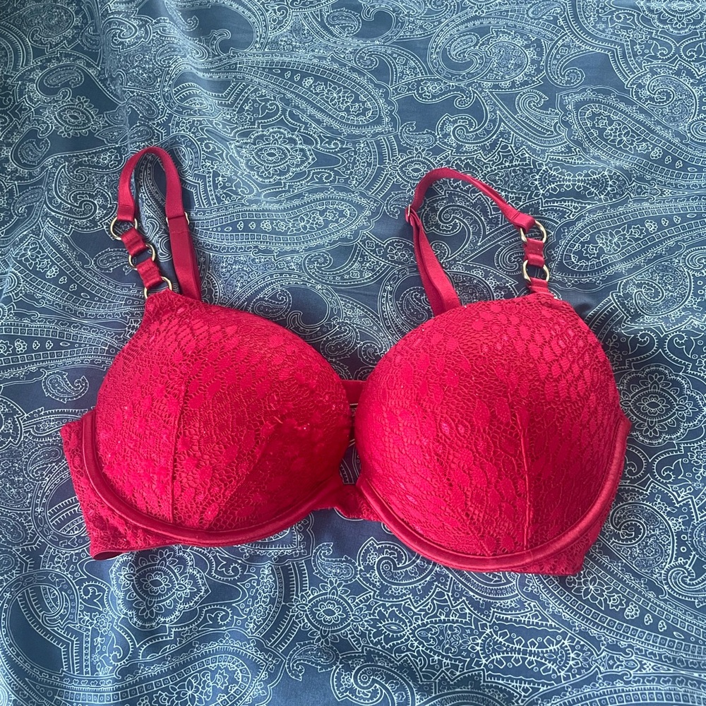 Victoria's Secret Red Bra Intimates & Sleepwear